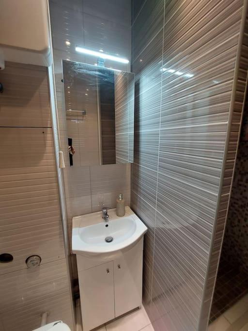 Erzsebet Apartman, Free Parking Budapest Exterior photo